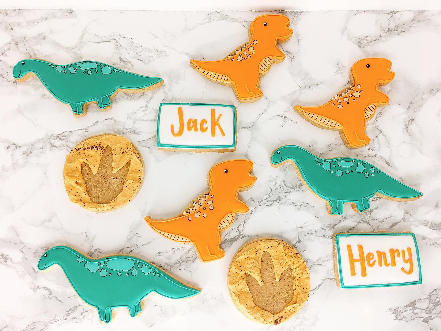 dinosaur cookies