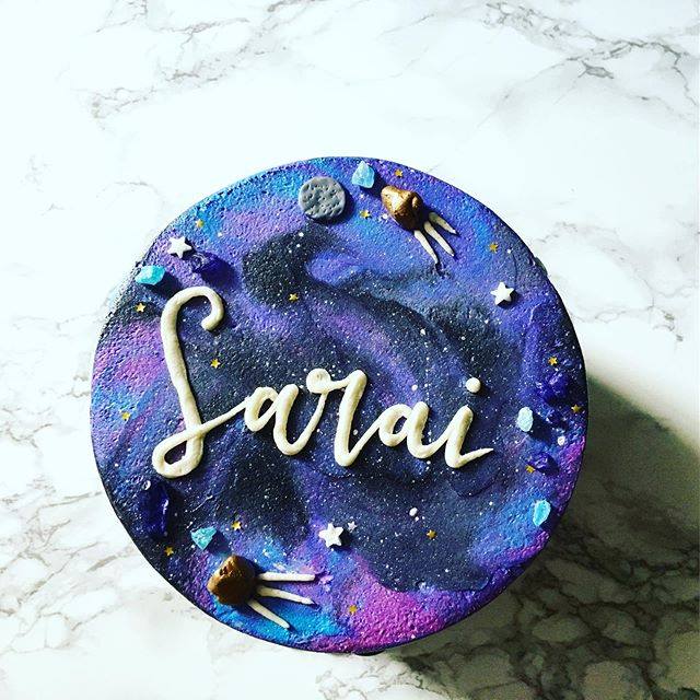 galaxy cake